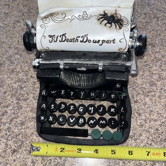 Halloween Typewriter Table Top Decor Spooky Typewriter TELL DEATH DO WE PART EUC - Picture 5 of 5
